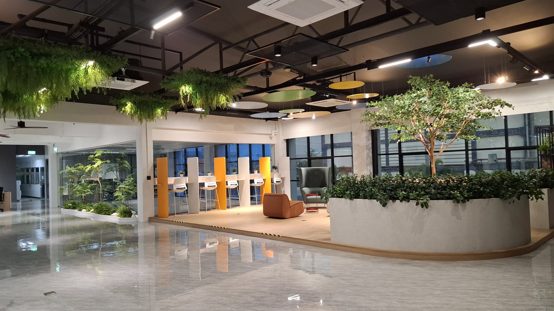 พื้นที่ทำงานร่วมในโครงการ Co-working Office UNC